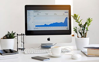 配资正规网上炒股配资:兰州配资平台-狂买49亿股！险资二季度重仓买了这些 投资者能“抄作业”吗